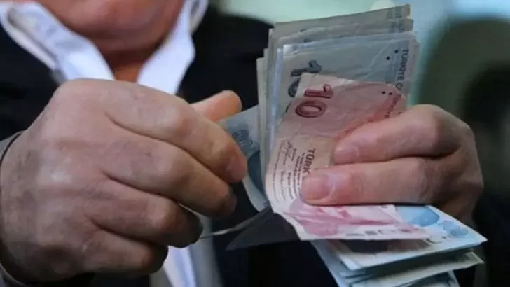 Emeklilere Ek Zam Çalışması Gelecek Hafta Kabineye Sunulacak…