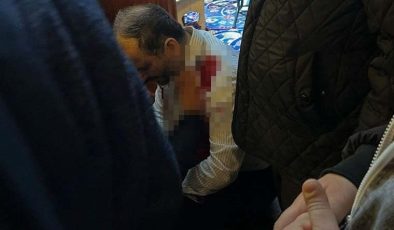 Fatih Camisi İmamı Galip Usta’ya Bıçaklı Saldırı…