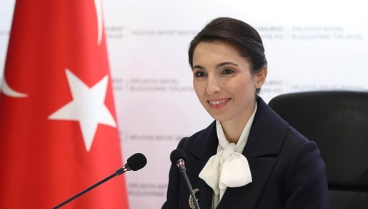 Hafize Gaye Erkan, Babası Hakkındaki İddialara Cevap Verdi…