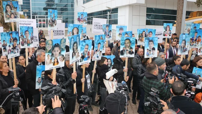 İsias Otel’in Sahibi: Bn Suçsuzum Tek Suçlu Deprem….