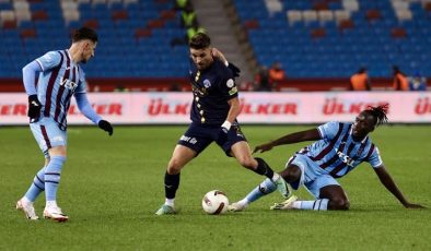 Trabzonspor’a Evinde Şok…