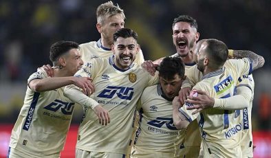 Fenerbahçe’ye Kupa Şoku…