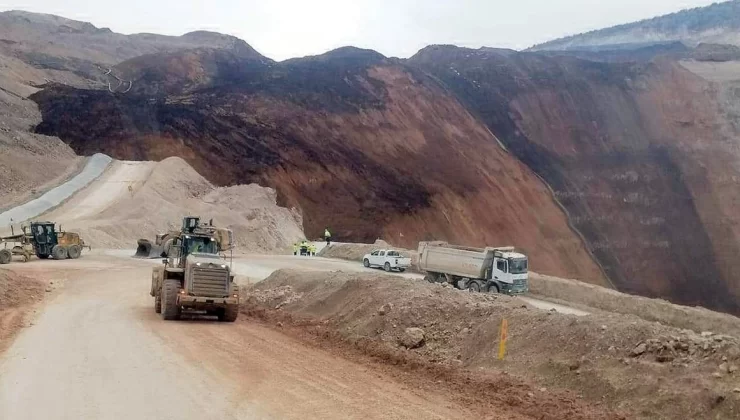 İliç’teki Siyanürlü Altın Madeninde Dağ Göçtü, 9 İşçi Tonlarca Toprağın Altında…