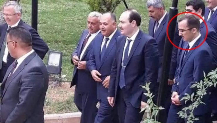 Tarikat Lideri’nin Arkasında El Pençe Divan Bir Başsavcı…