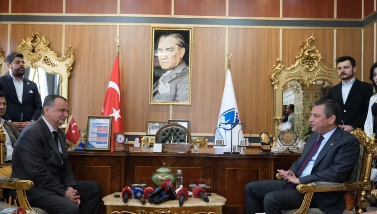 Özgür Özel: Belediyelerimize İsraf ve Tasarruf Genelgesi Yayınlayacağız…