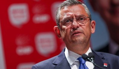 Özgür Özel: Büyük Endişeyle İzliyoruz…