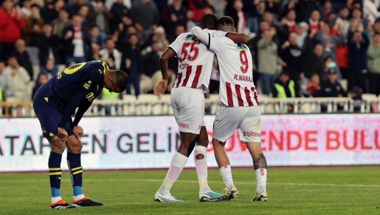 Fenerbahçe Sivasspor’tan Yaralı Dönüyor…