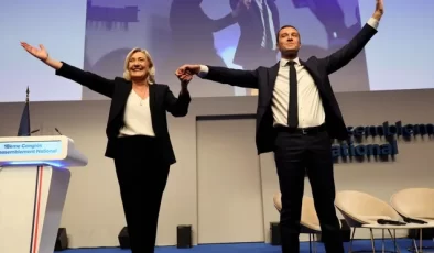 Fransa’da Faşistler Birinci Parti Oldu…