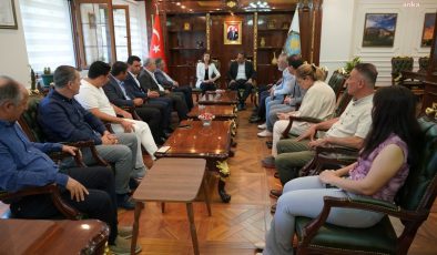 CHP Heyeti Diyarbakır Büyükşehir Belediyesini Ziyaret Etti…