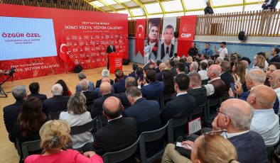 Özgür Özel: Üç Yıldır Bizi Gri Listede Tutan İktidardan Başkası Değildi…