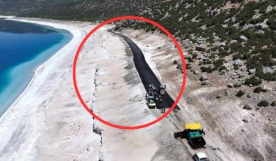 Ayakkabıyla Bile Basılmamalı Denilen Salda Gölü’ne Asfalt Döktüler…