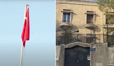 Şam Büyükelçiliği’ne 12 Yıl Sonra Türk Bayrağı Çekildi…