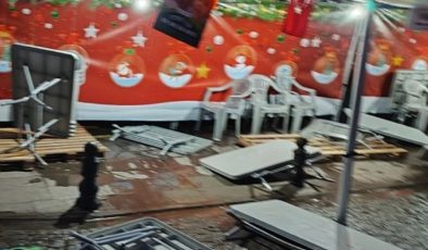 Burası Şeriat Ülkesi Deyip Yeni Yıl Pazarı’na Saldırdı…