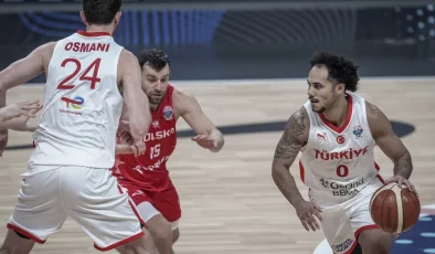 12 Dev Adam 24 Yıl Sonra Yarı Finaldeyiz…