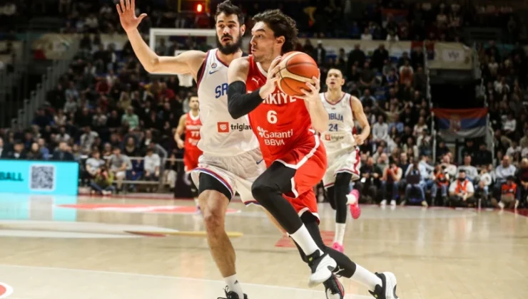 12 Dev Adam, Sırbistan’ı Devirdi…