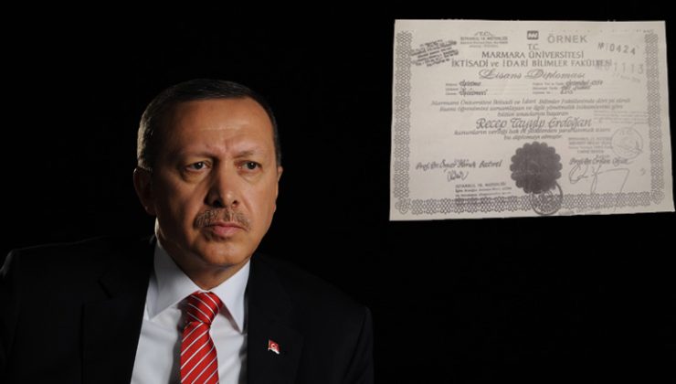 Hakim, Erdoğan’ın Diplomasını İsteyince Avukatları Reddi Hakim İstedi…