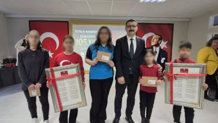 Edirne’de İstiklal Marşı Arapça Dağıtıldı…