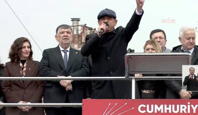 Özgür Özel: Şerefli Türk Polisinin Kamerasından Paparazzi Kamerası Çıkaran…