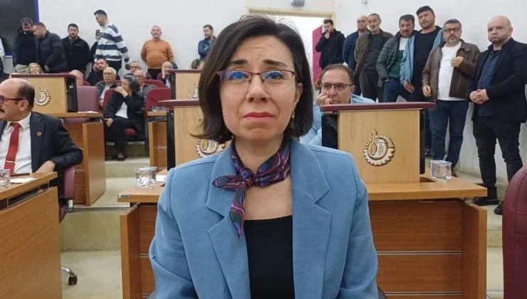 Uşak’ta Yönetim CHP’li Hatice Terekeci Özkan’a Emanet…