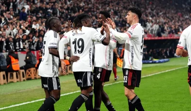 Kartal Kupada Uçtu…