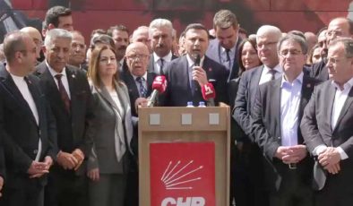 CHP’nin 81 İl Başkanı: Geri Çekilmeyeceğiz, Teslim Olmayacağız…