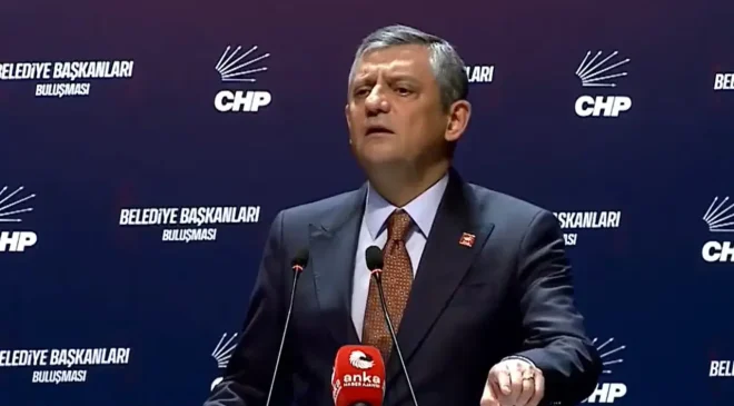Özgür Özel: Haysiyet Cellatlarını Unutursak Şerefsiziz