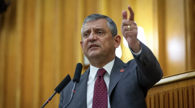 Özgür Özel: Yanlış Genel Başkana Yazıyorsunuz, Kendi Genel Başkanınıza Yazın…