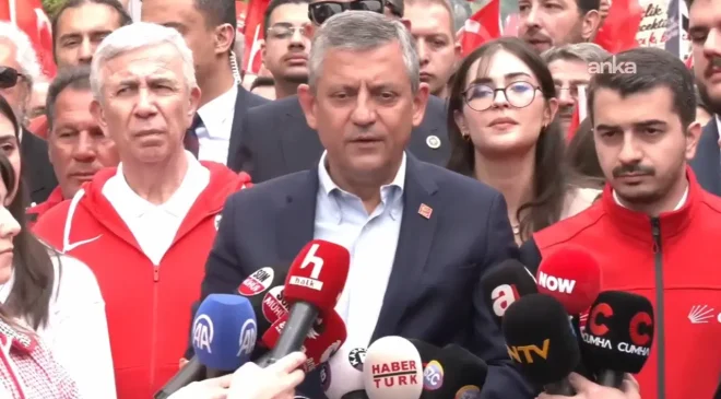 Özgür Özel: Ben Ekrem Başkan ve Mansur Başkan Üzerimize Düşeni Yapacağız…