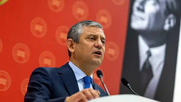 Özgür Özel: Vites Yükseltiyoruz, En İyi Savunma Hücumdur…